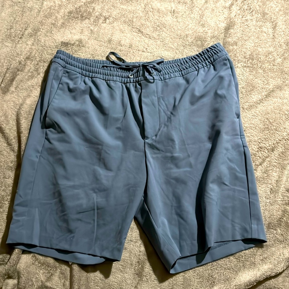 H&M casual shorts